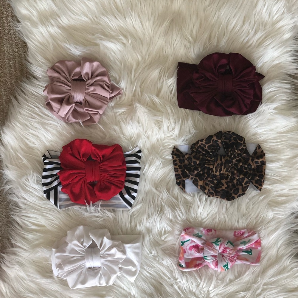 Gorgeous Baby girl Oversized Bows 0-3 MO